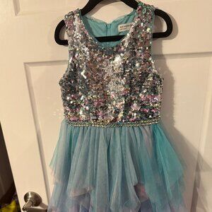 Size 5 Girls Sparkly Dress